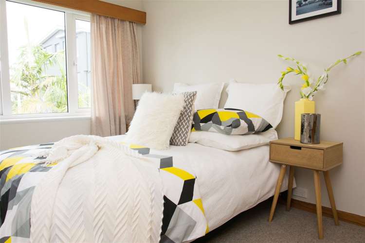 4/7 Lydia Avenue Northcote_10