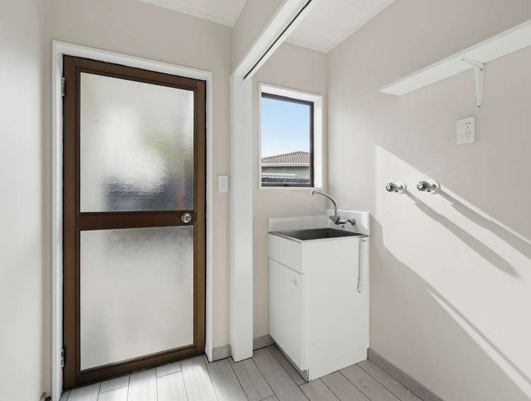 7 Willowstream Grove Cloverlea_16