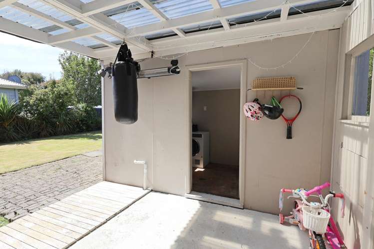 41 Bamborough Street Richmond_16