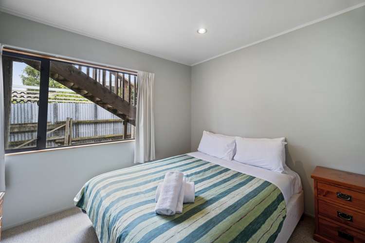 31 Whakaipo Avenue Taupo_15