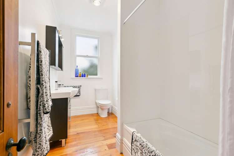 81 Austin Street Mount Victoria_20