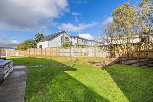 12 Camphora Place Ranui_4