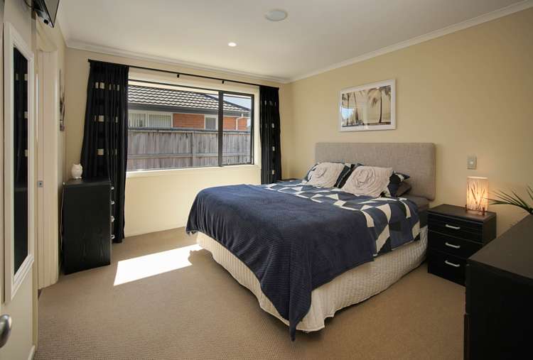 30 Cambelldon Crescent Stoke_9