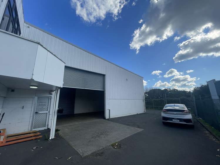 E/71 Wiri Station Road_0