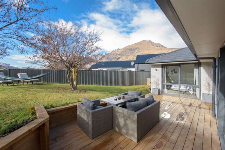 7 Oxfordshire Avenue Lower Shotover_10