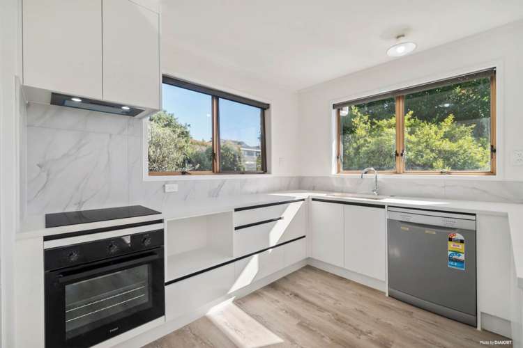 2/325 Glenfield Road Glenfield_6