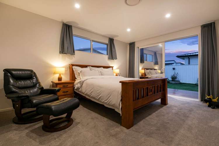7 Kuinga Street Wainui_16