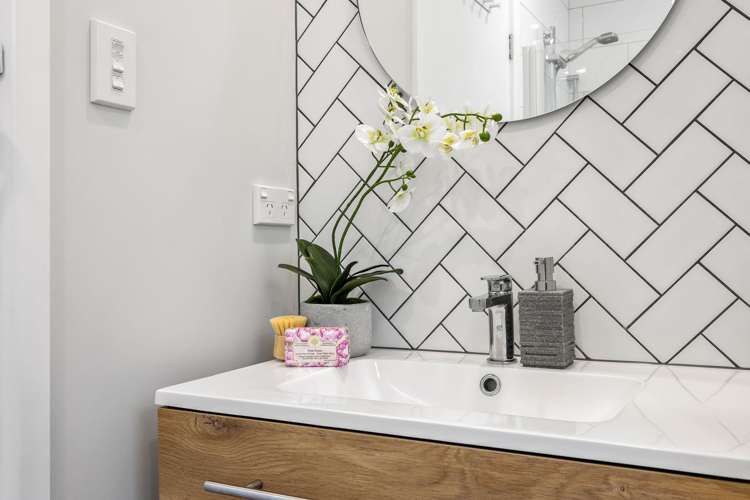 17 Royleen Street Casebrook_14