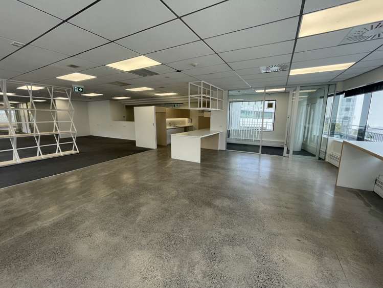 187 Broadway Newmarket_8