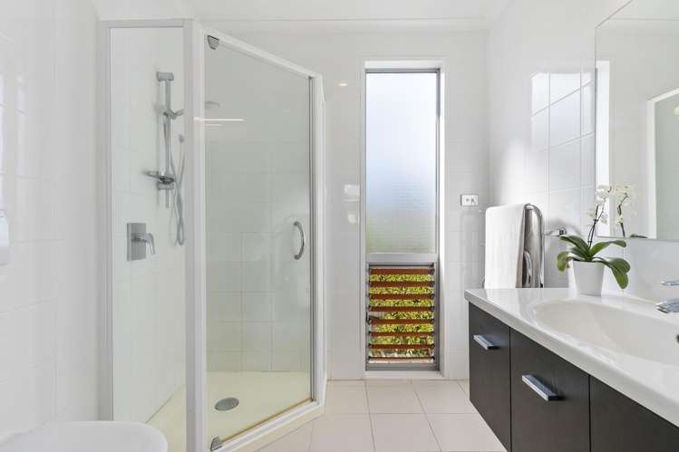 55 Bannings Way Hobsonville_15