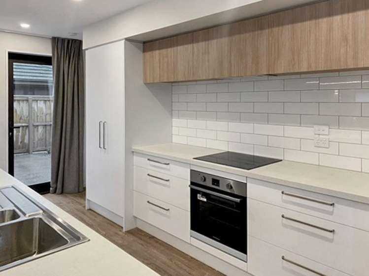 44 Quinn Crescent 11362_2