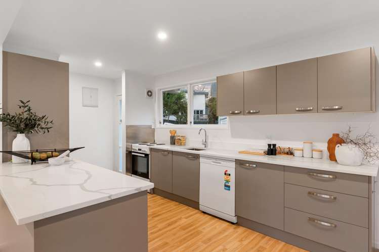 51 Cyclarama Crescent_5