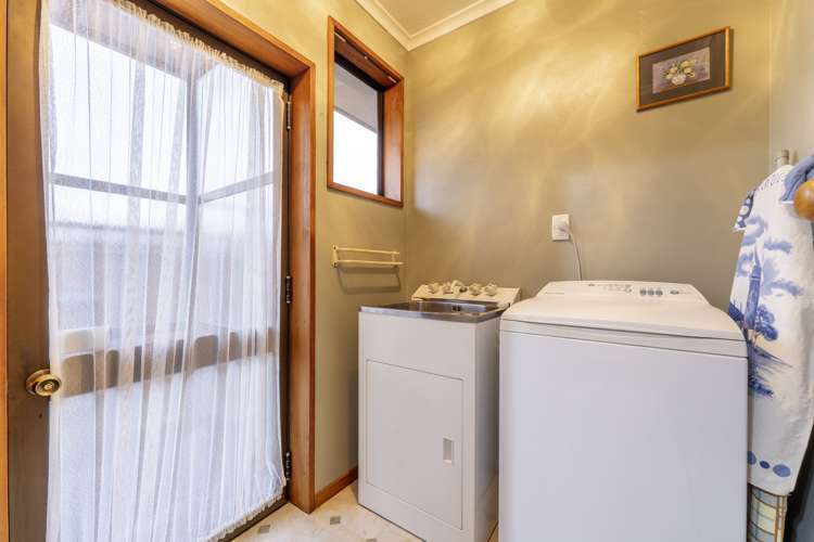 1/150b North Street West End_11