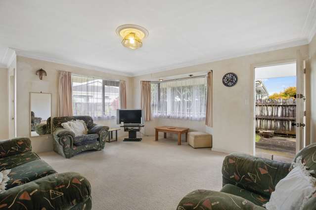 4/2 Churchill Terrace Waiuku_3