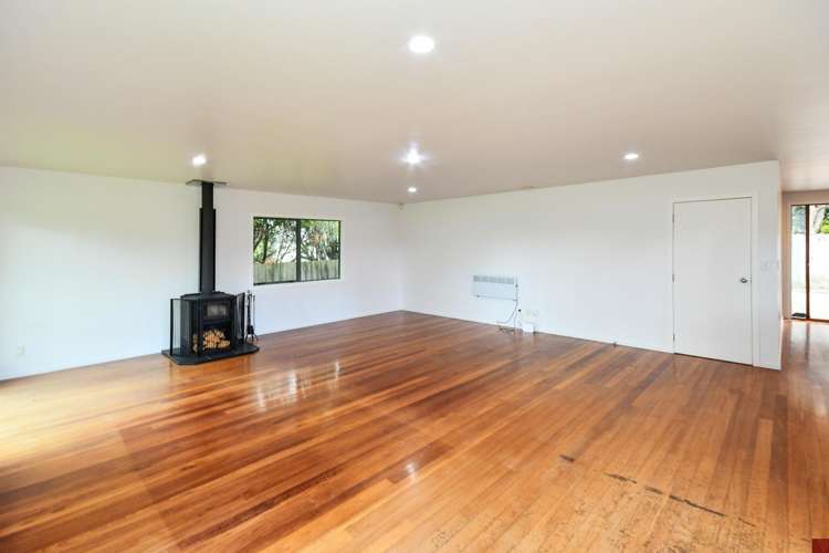 22A Buchanan Road Kingseat_9