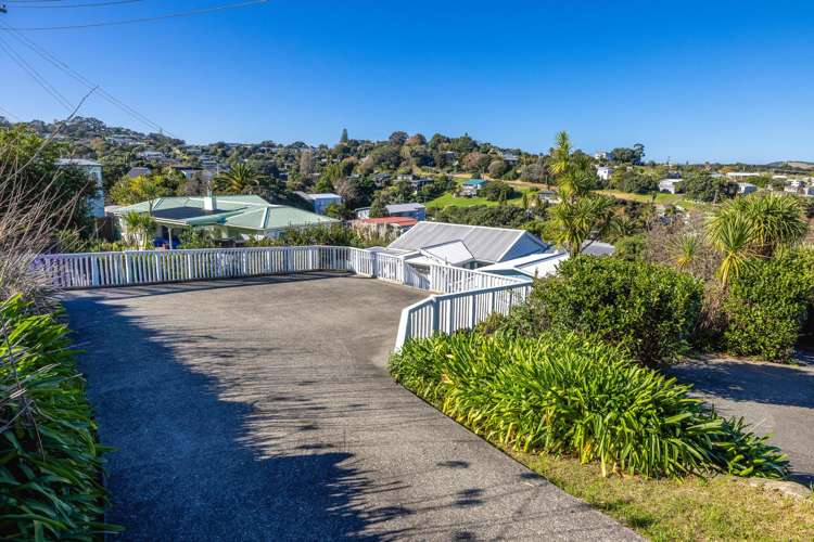 22 Marama Avenue Surfdale_25