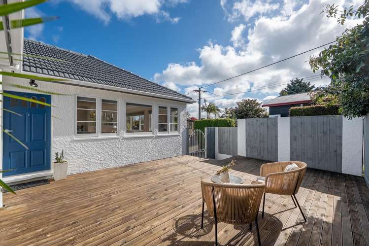 30A Lyttelton Avenue Forrest Hill_13