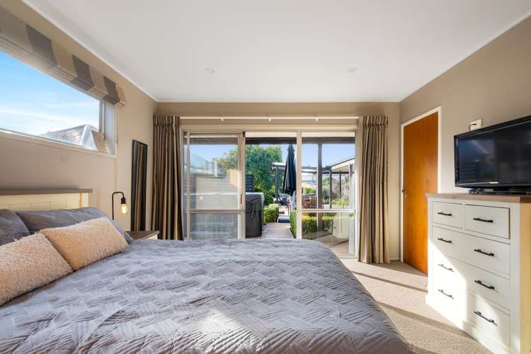 11 Holyrood Street Taradale_10