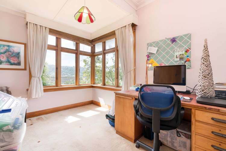 36 Easther Crescent Kew_16