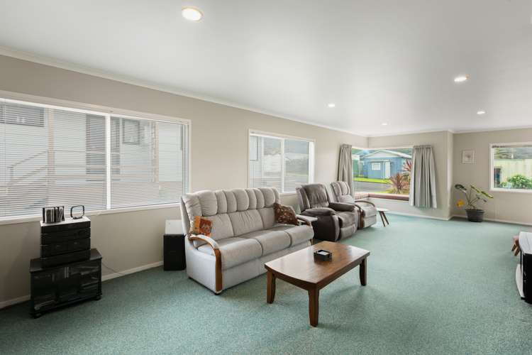 13 Brighton Road Waihi Beach_24