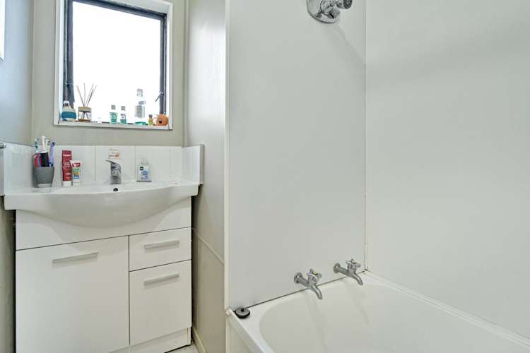 1/2 Arklow Place Flaxmere_8