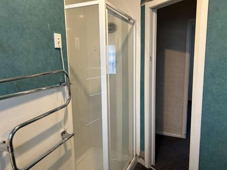 328 Kennedy Road Onekawa_10