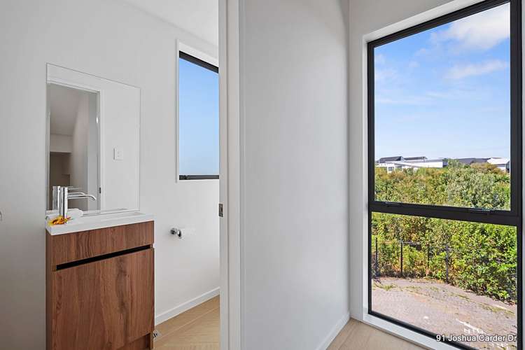 87 Joshua Carder Drive Hobsonville_25