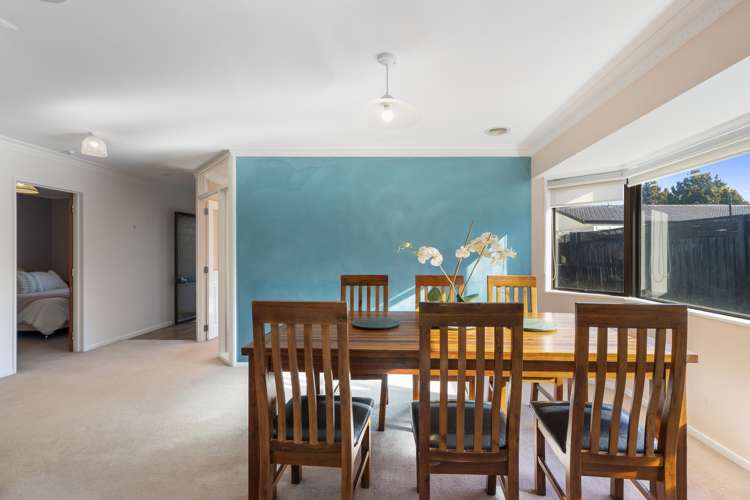 19 Robertson Street Glenholme_13