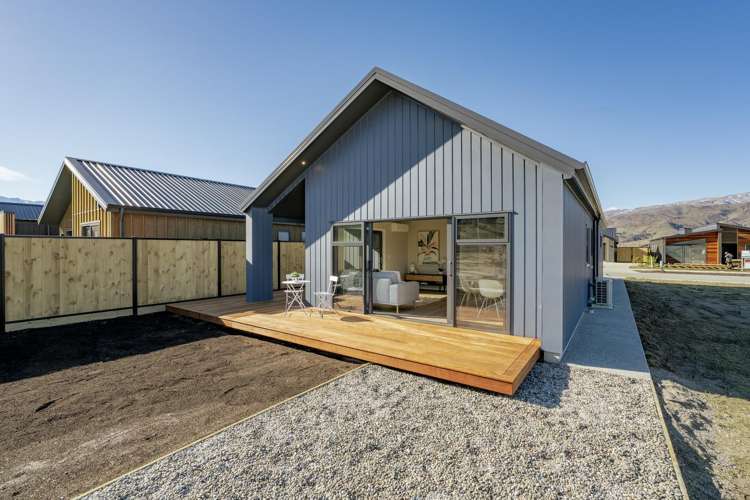 1 Booth Drive Cromwell_12