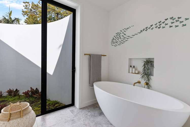 52 Benson Road Remuera_17