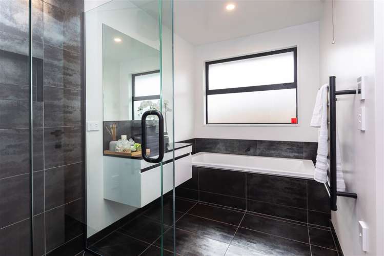 99 Sir John Mckenzie Avenue Yaldhurst_8