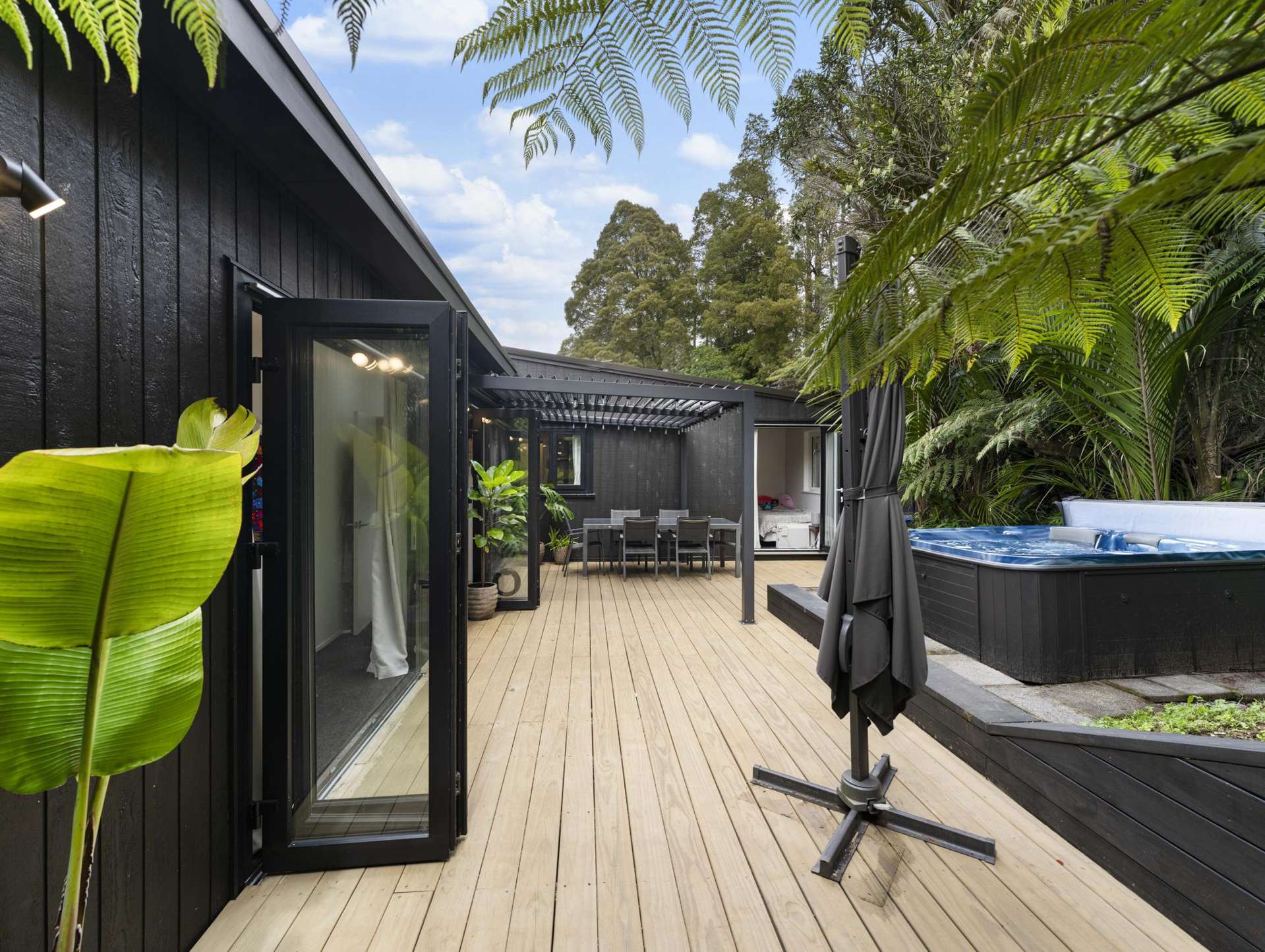3 Huia Road Titirangi_0