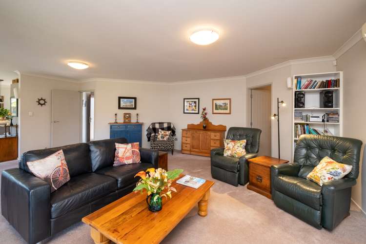 19 Pania Place Poraiti_5