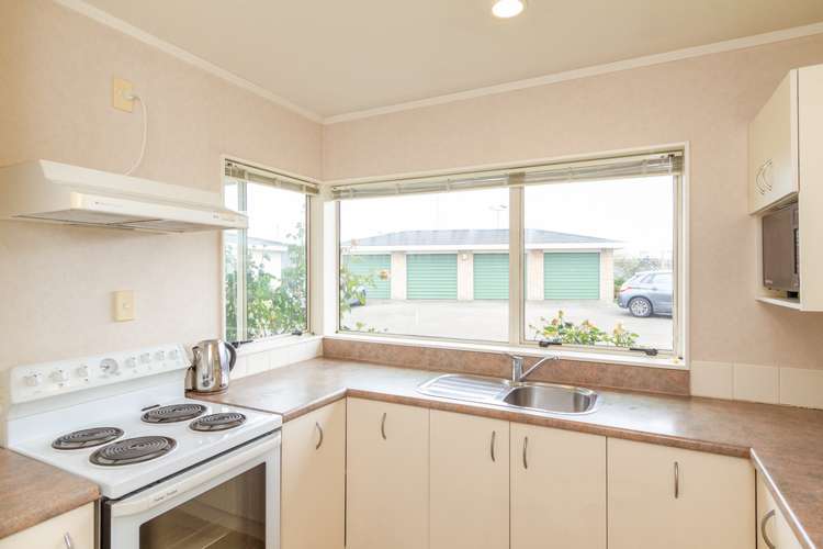 35/17 John Street Trentham_3