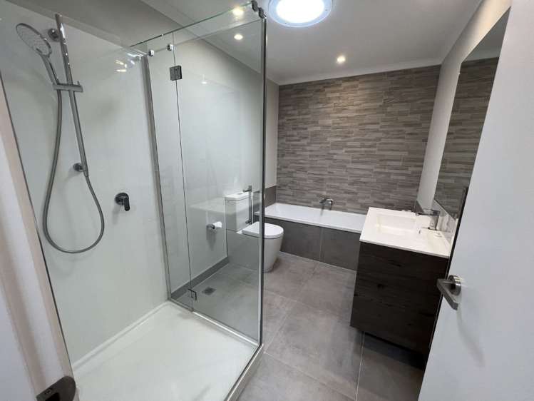 37 Walter Merton Road Hobsonville_10