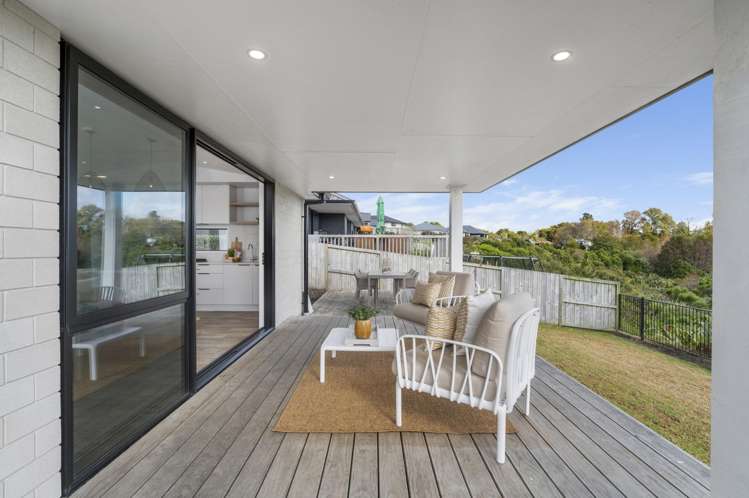 18 Hass Drive Ohauiti_18