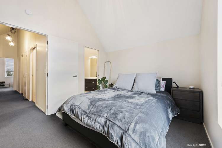 42/35 Pirie Street Mount Victoria_7