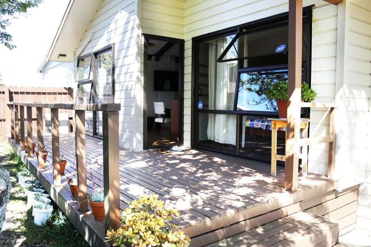 2/127 Maich Road Manurewa_12