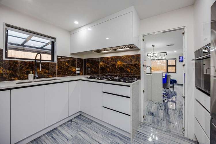29A Plumley Crescent Mangere_10