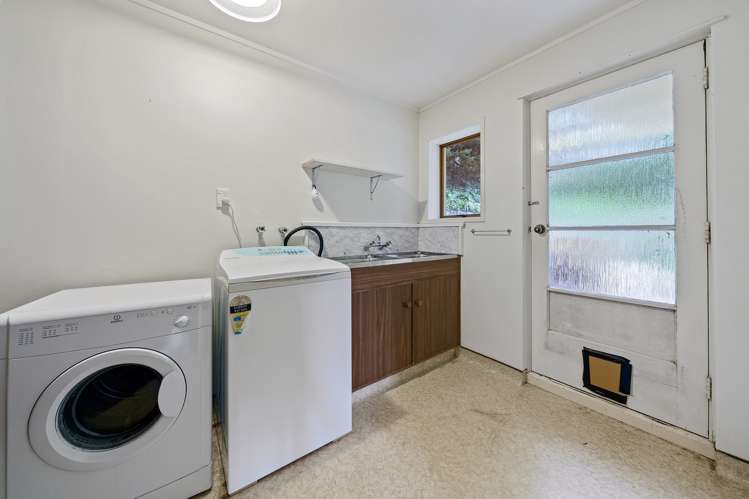 1/55 Waitohu Road York Bay_9