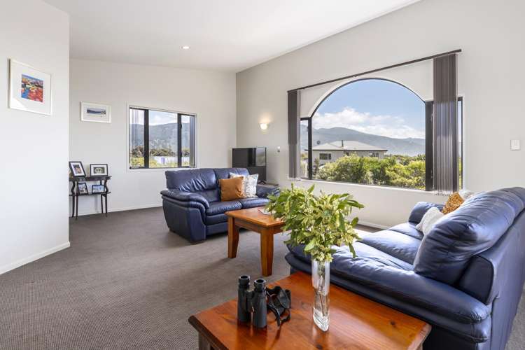 22 Edgewater Place Rarangi_14