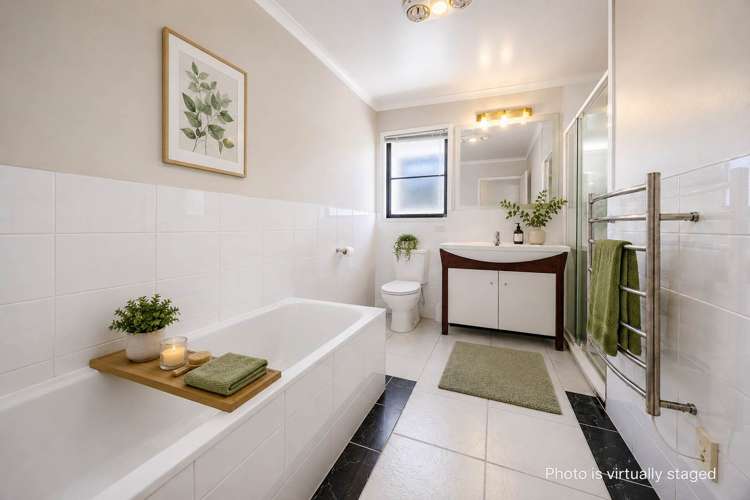 129 Cyril French Drive Flat Bush_13