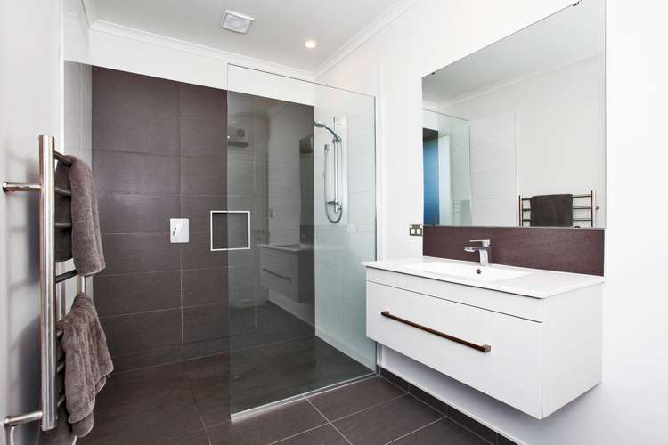 4 Hineaari Street Marshland_7