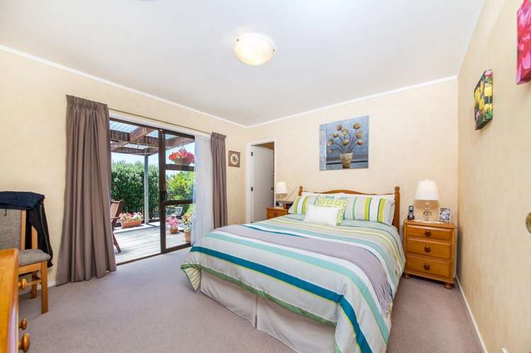 30 Sturges Road Henderson_13