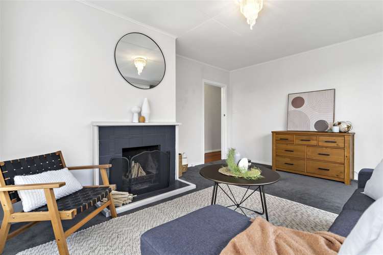 10 Surrey Street Solway_8