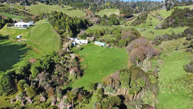 685D Wainui Road_3