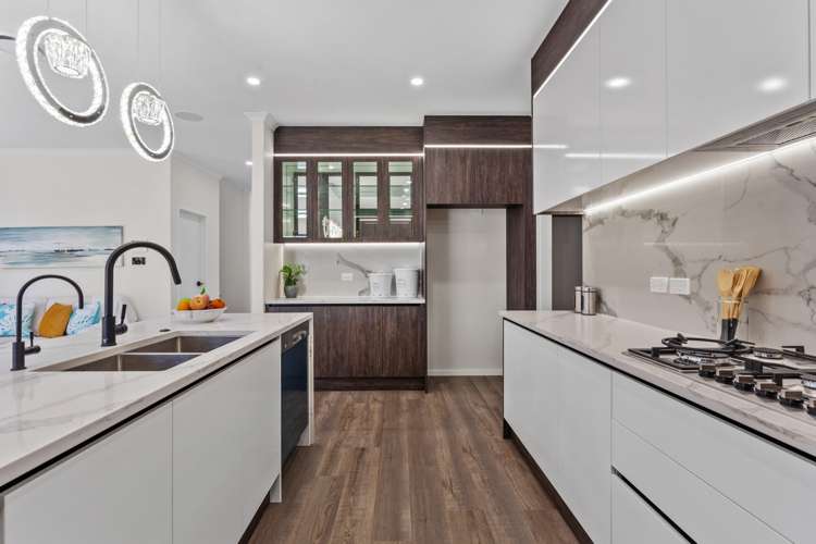 82 Charlestown Drive Flat Bush_13