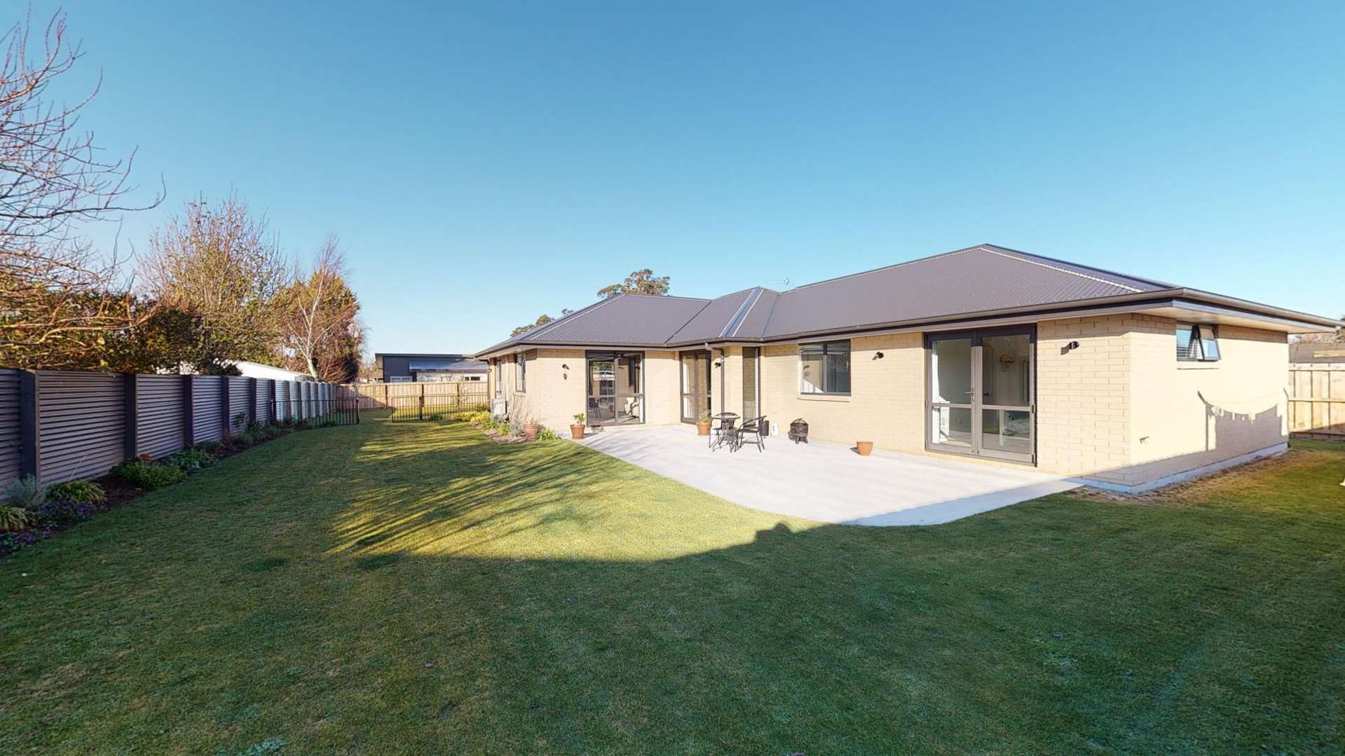 17a Normanby Street Rakaia_0