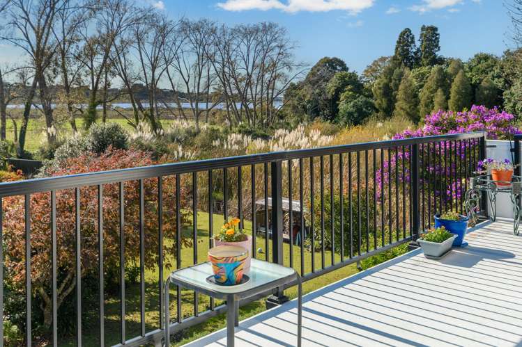 14 Waikareao Way Brookfield_1