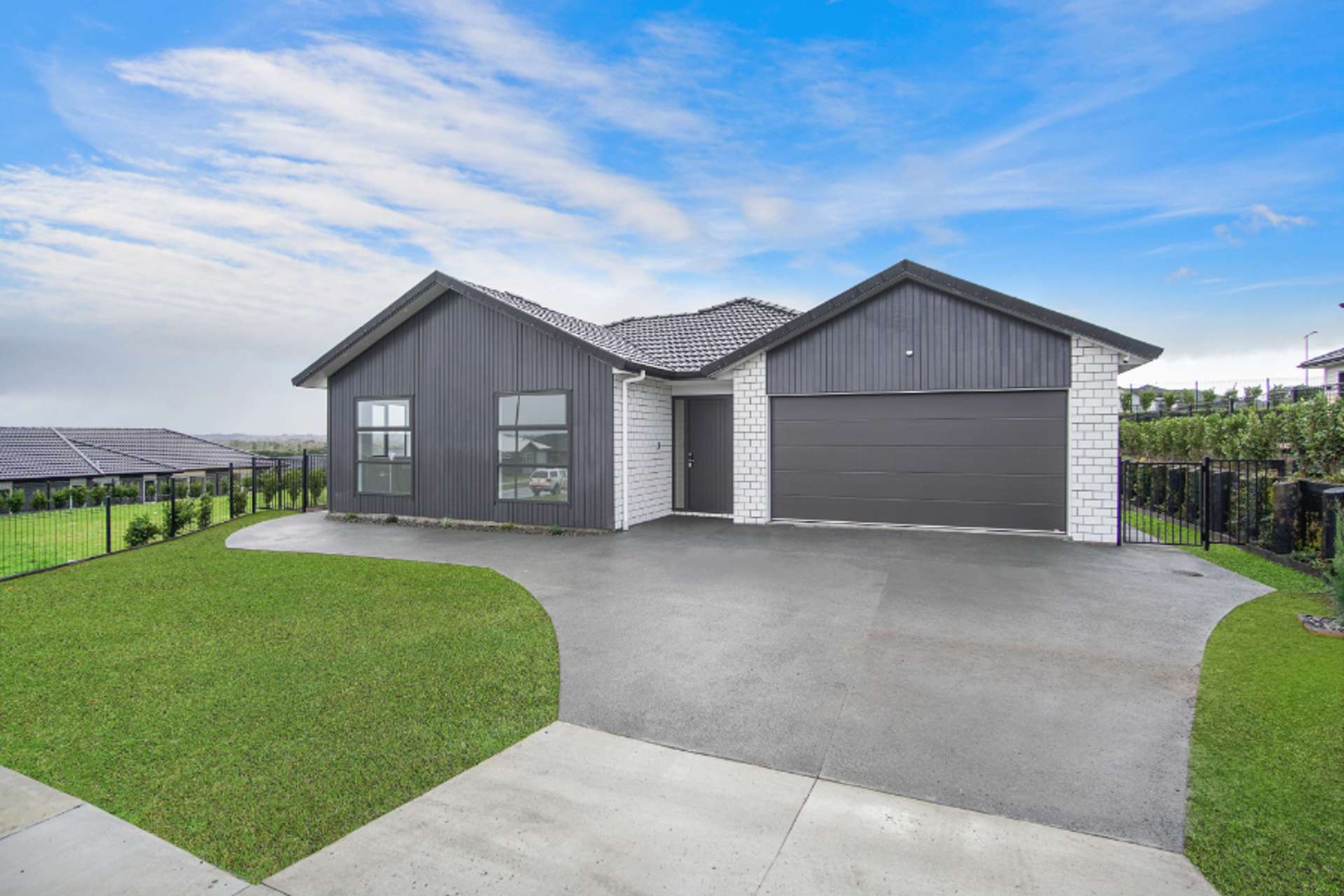 48 Twin Parks Rise Papakura_0